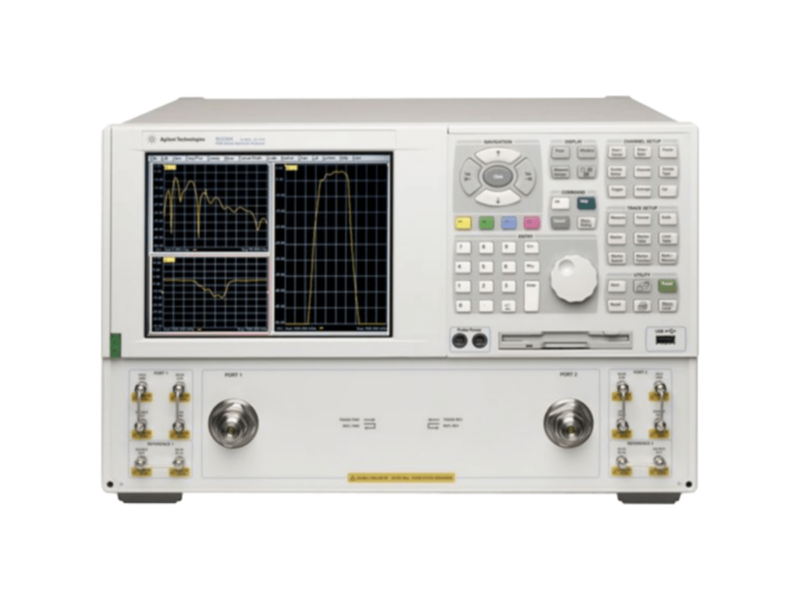 N5230A PNA-L 微波网络分析仪，10 MHz 至 50 GHz