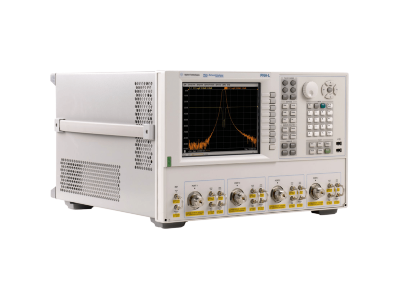 N5230C PNA-L 微波网络分析仪，300 kHz 至 13.5 GHz